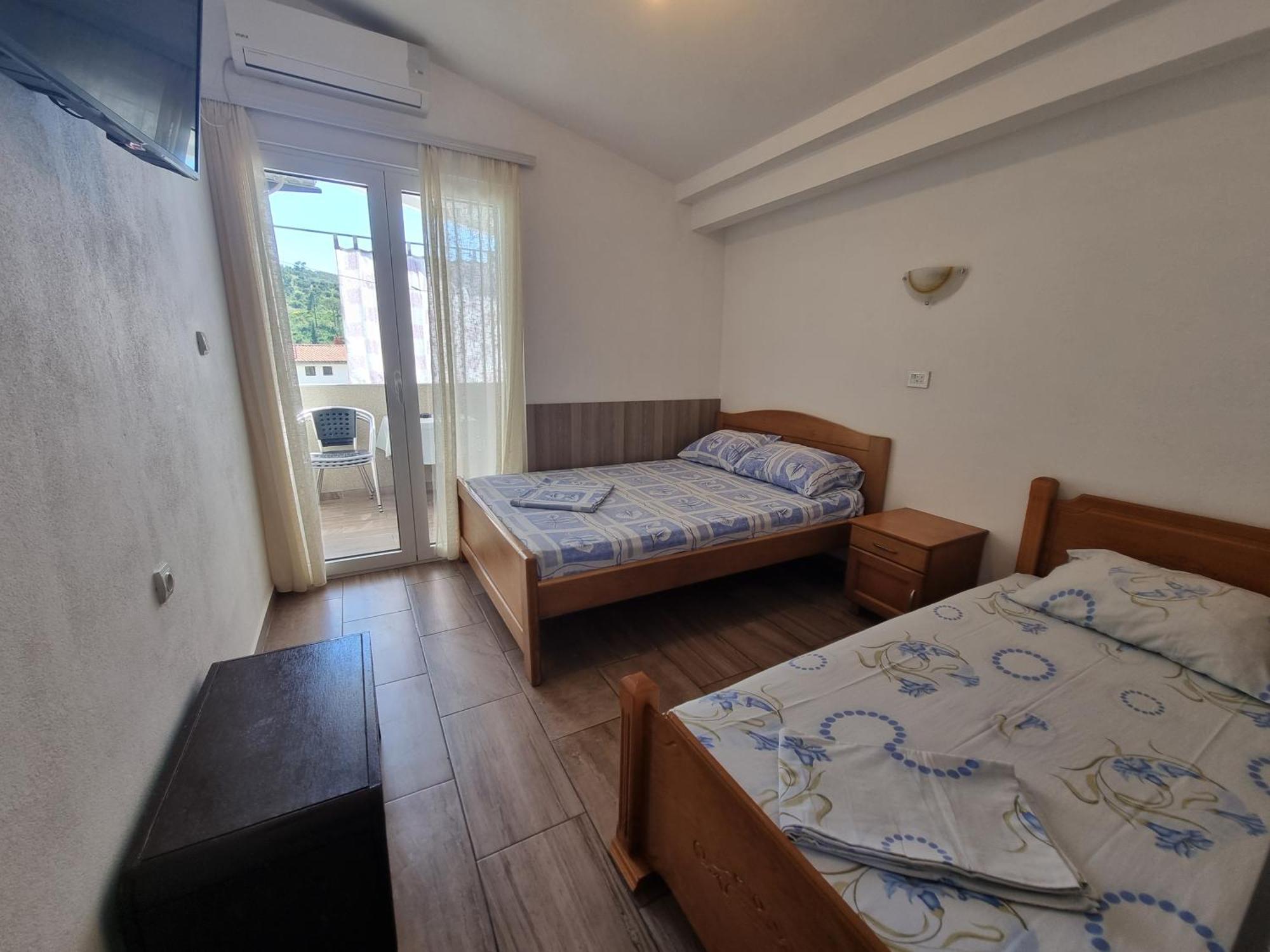 Apartmani Vukovic Sutomore Rom bilde